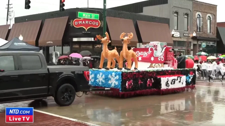 Rochester Area Hometown Christmas Parade