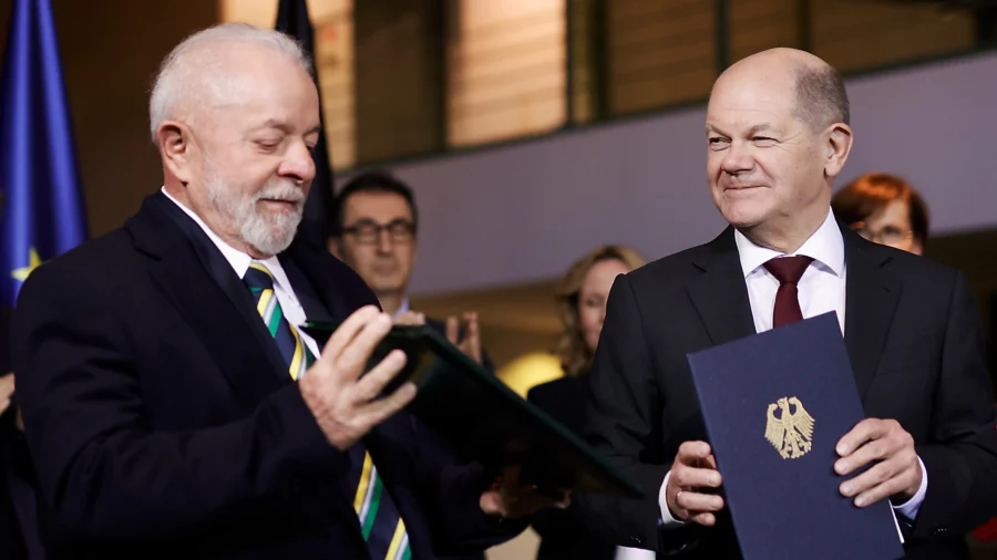 German, Brazilian Leaders Hold First Talks in 8 Years