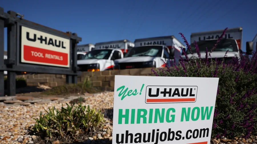 Job Openings Slide to Lowest In 2.5 Years as Labor Market Cooling Continues