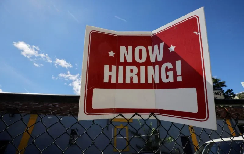 US Job Growth Disappoints in Latest Warning Sign for Economy