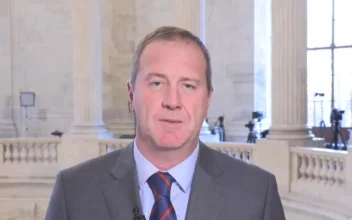 ‘It’s Kind of a Mess’: Biden Ukraine Bill Predestined for Failure, Says Sen. Schmitt