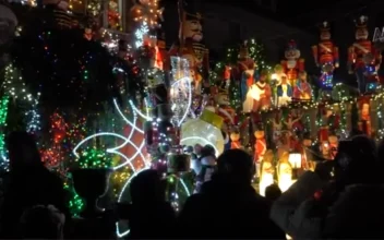Enchanting Dyker Heights Lights: Tourist Magnet and Economic Driver for NYC