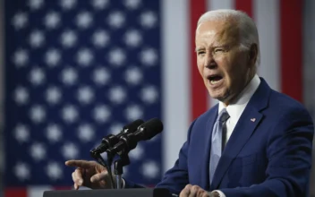 Biden Scores Win as Supreme Court Throws Out Federal COVID-19 Vaccine Mandate Cases