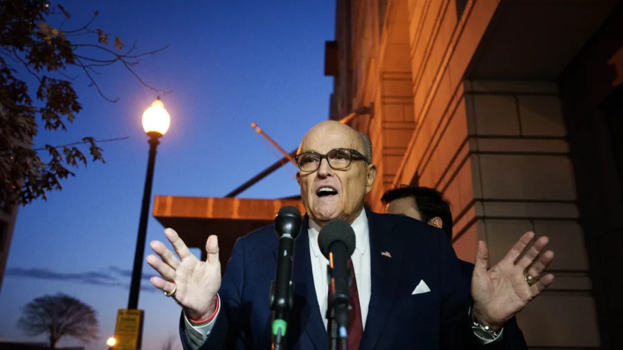 Jury to Decide How Much Giuliani Pays in Defamation Suit