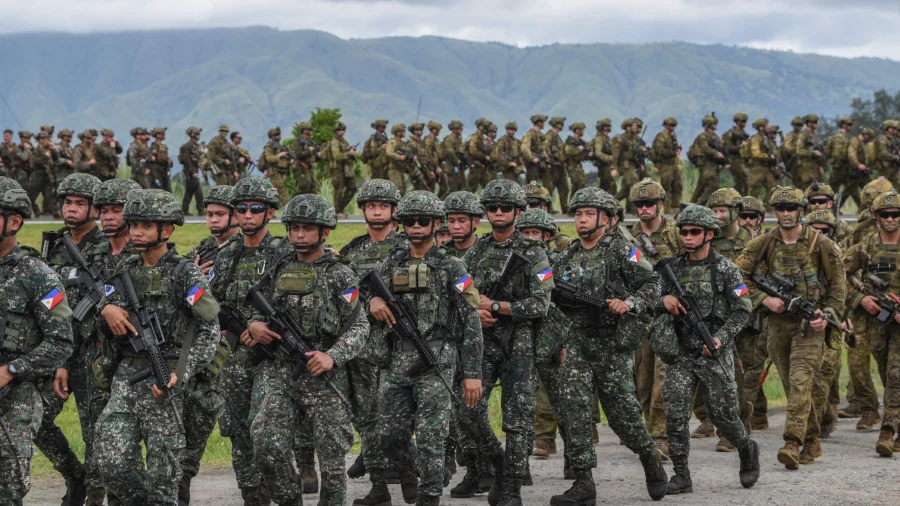 Philippines Practice Drills to Prepare for Possible Conflict With China