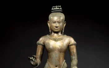 New York’s Metropolitan Museum Will Return Stolen Ancient Sculptures to Cambodia and Thailand