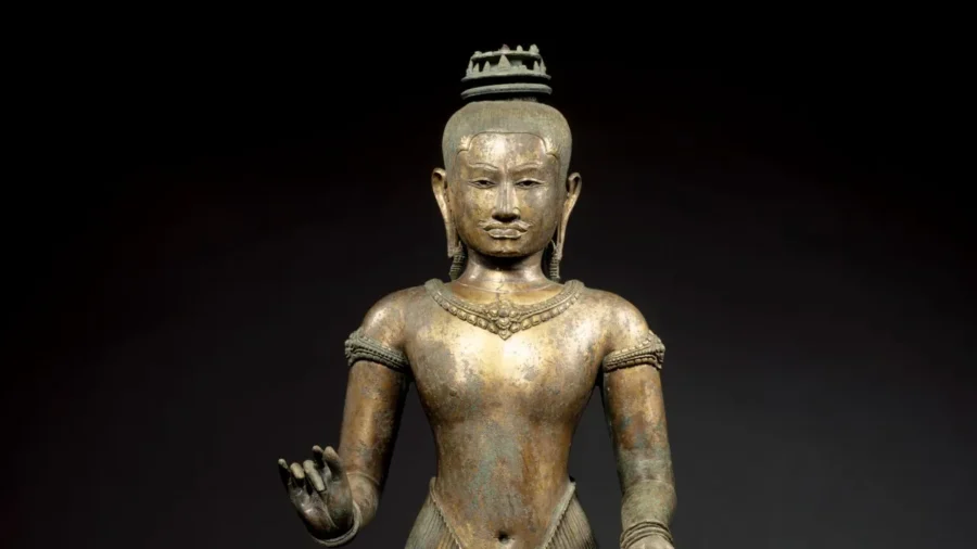 New York’s Metropolitan Museum Will Return Stolen Ancient Sculptures to Cambodia and Thailand