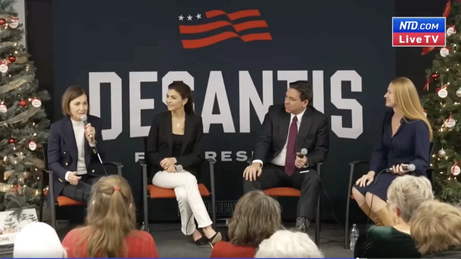 DeSantis Couple Speak at 'Mamas for DeSantis' Event With Gov. Reynolds