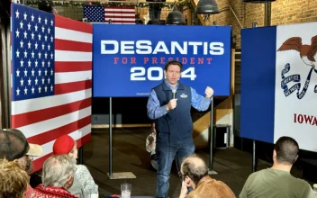 DeSantis Tells Iowa Supporters to Ignore the Polls as Trump Leads by Large Margin