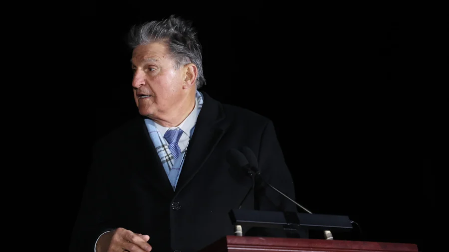 Sen. Manchin Seeks to Reverse Rule on EV Tax Credit