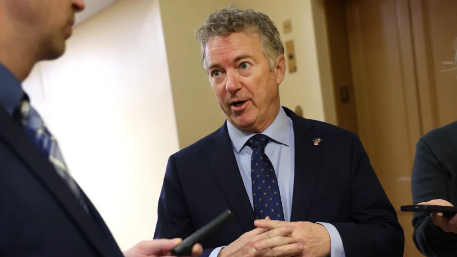Sen. Paul Reports $900 Billion in Wasteful Spending