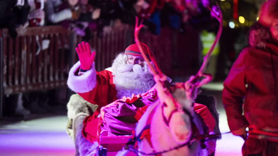 Santa Prepares for His Christmas Eve Journey