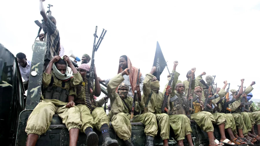 US, Somali Forces Kill Al-Shabaab Commander Responsible for Multiple Attacks, Official Says