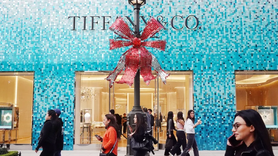 65 Percent Surge in Prices for Holiday Items From Last Year: Report