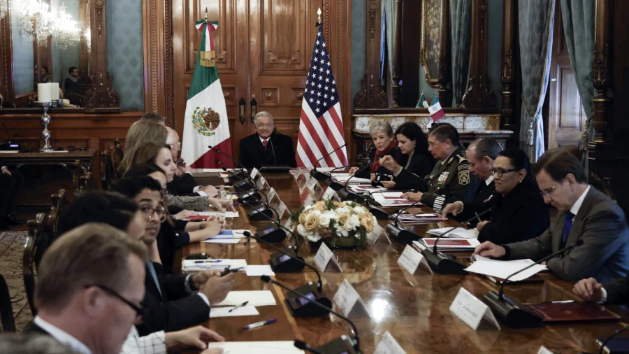 Blinken, Mayorkas Meet With Mexican President Amid Unprecedented Border Crisis