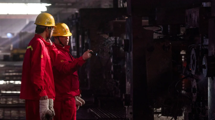 China's Massive Income Disparity Raises Concerns Over Social Stability: Analyst