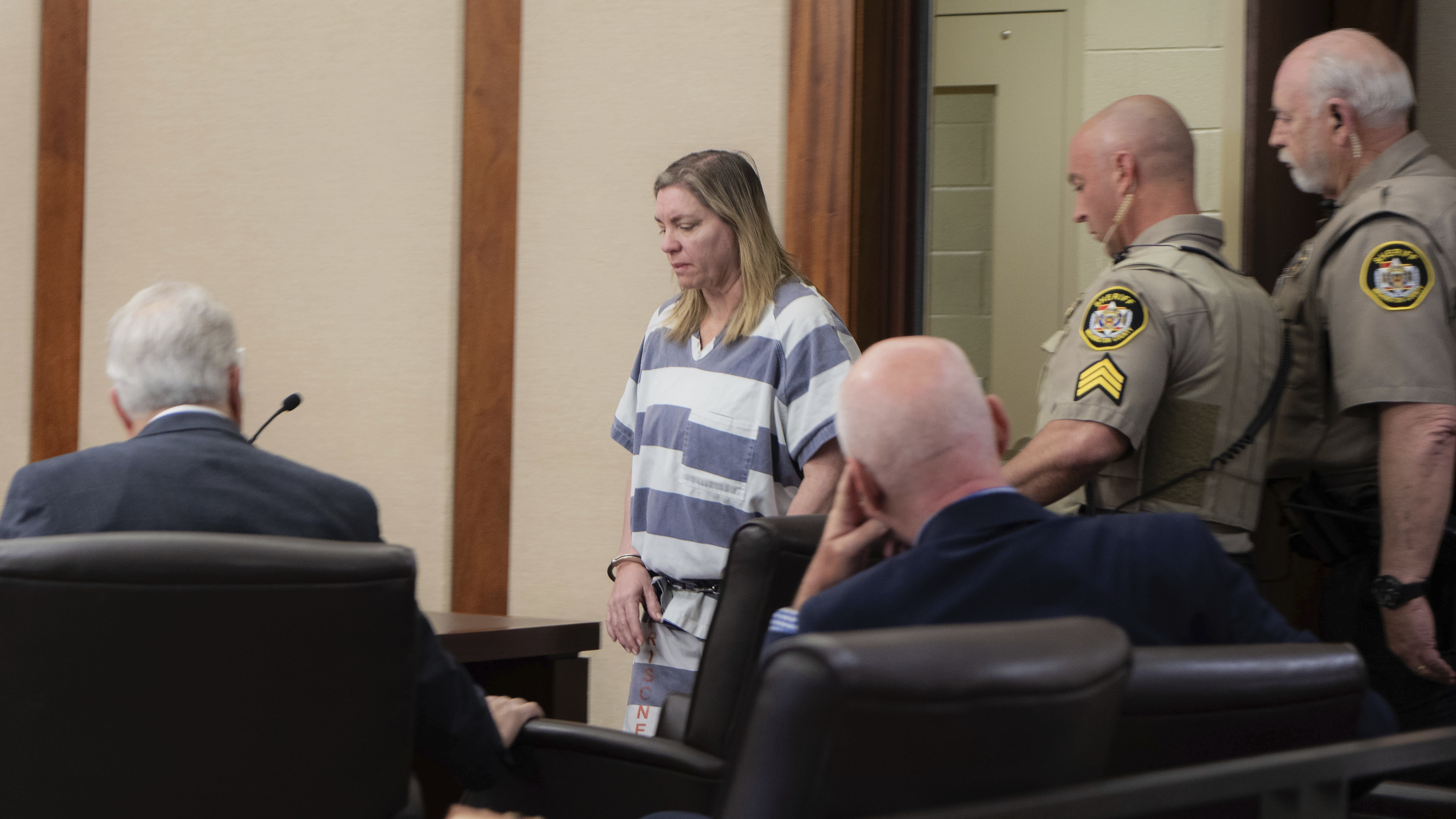 Utah Therapist Jodi Hildebrandt Pleads Guilty to Abusing Children With ...