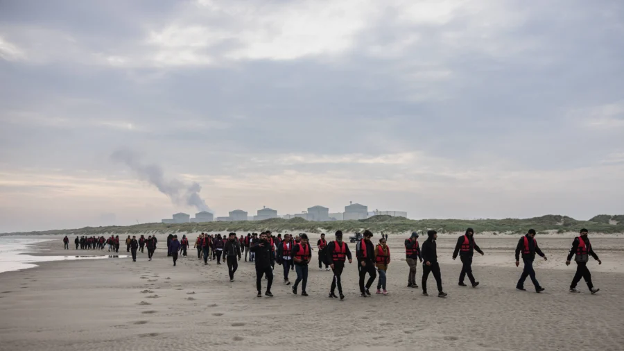 EU Liberal Policies Enable Unrestricted Influx, Prompting Migration Chaos: Expert