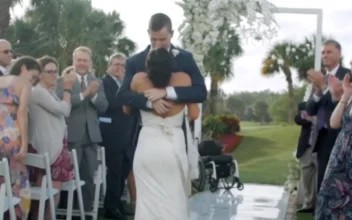 Paralyzed Man Walks at His Wedding