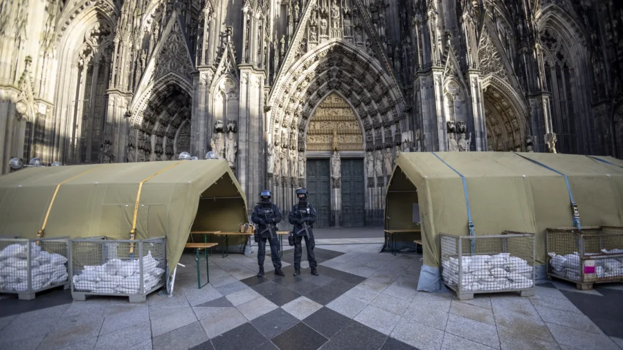 German Officials Detain 5th Suspect in Connection With Threat to Attack Cologne Cathedral