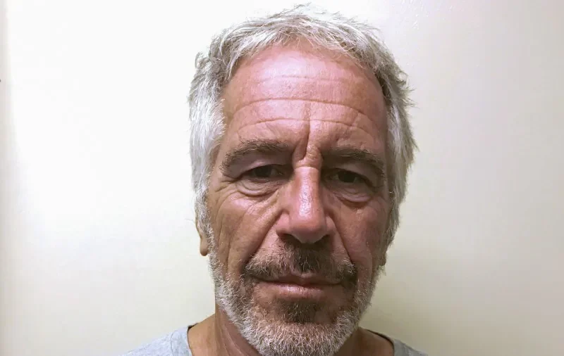 Epstein Documents Reveal Accuser Sought Maxwell’s Communications With Bill and Hillary Clinton