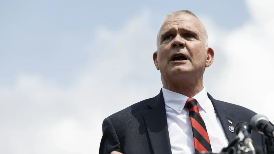 Some House Republicans Willing to Force Government Shutdown After Eagle Pass Border Visit