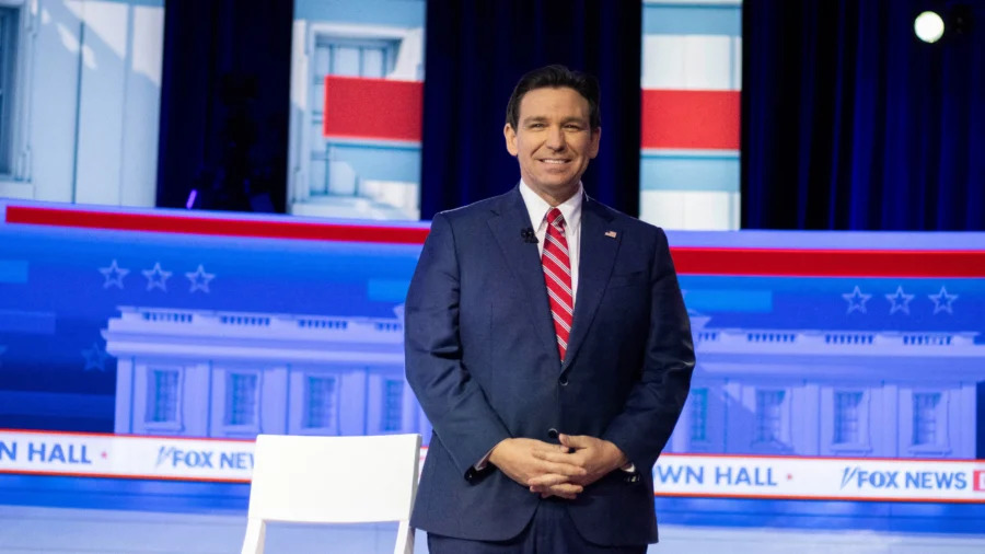 DeSantis Dismisses Trump’s Lead in Polls, Calls on Iowans to End 'Self-Fulfilling Prophecy' of Trump Win
