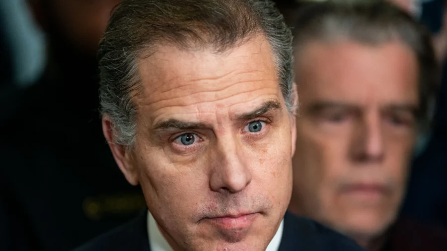 Ex-House Manager From Clinton Impeachment Critiques GOP's Handling of Hunter Biden Contempt Resolution