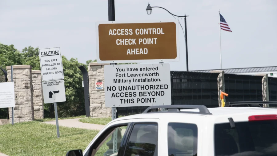 Kansas Congressman Calls for Probe of Chinese Company's New Facility Near US Military Bases