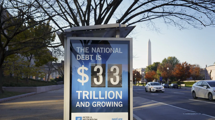 Neither Party Dealing With 'Devastating' National Debt, Tax Reform Advocate Says