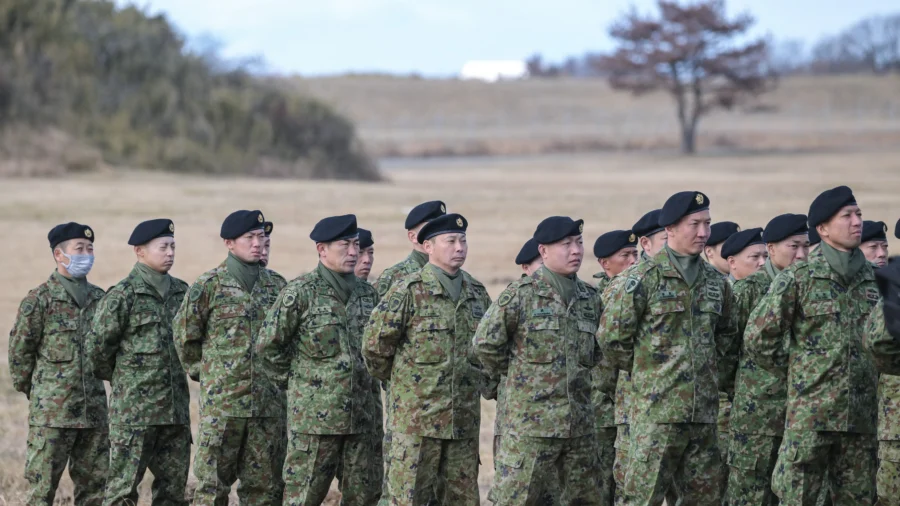 Japan’s Military to Recruit More Female Troops