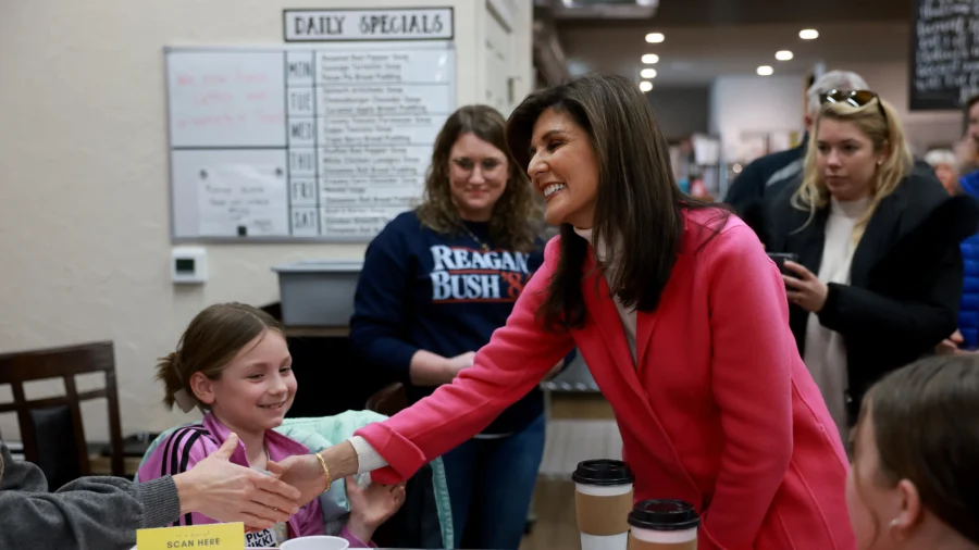 Hailey's Ascending Campaign Poised for Iowa Caucus Success, Predicts Roger Simon