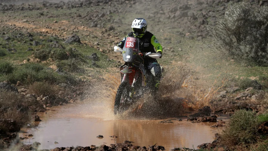 Spanish Rider Falcon Dies After Dakar Rally Crash