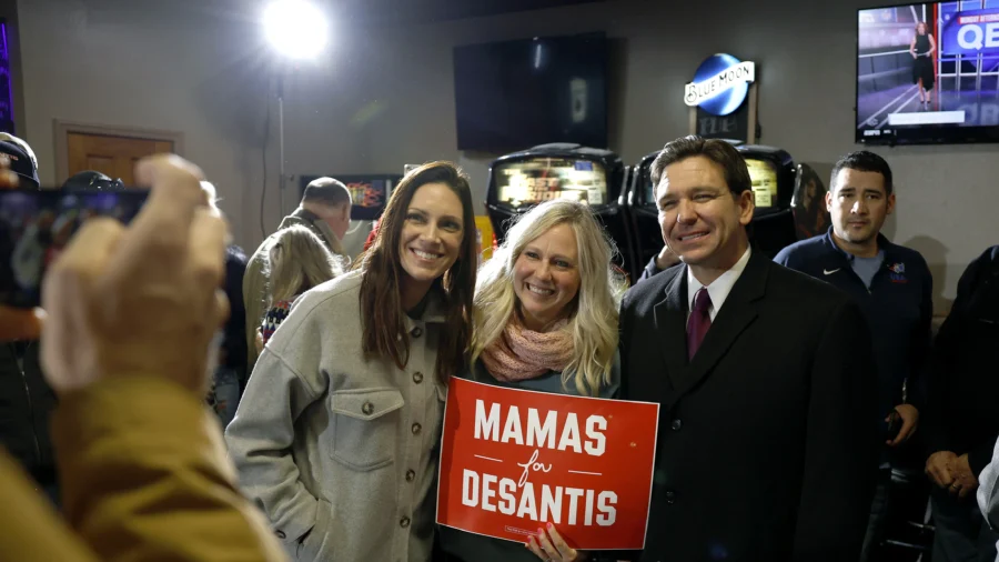 GOP Candidates Make Final Push in Iowa’s Deep Freeze