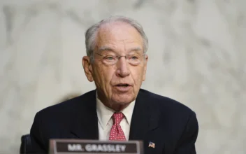Chuck Grassley in Hospital to Receive ‘Antibiotic Infusions’ for Infection
