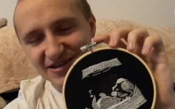 Blind Dad-to-Be Receives a Tactile Embroidered Image of His Unborn Baby