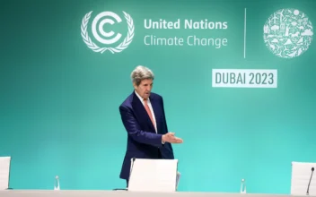 John Kerry Stepping Down as Climate Czar to Work on Biden 2024 Campaign