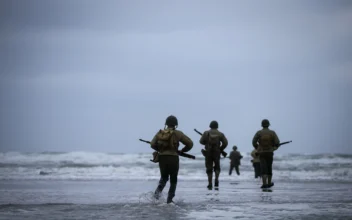 France Gets Ready to Say ‘Merci’ to World War II Veterans for D-day’s 80th Anniversary This Year