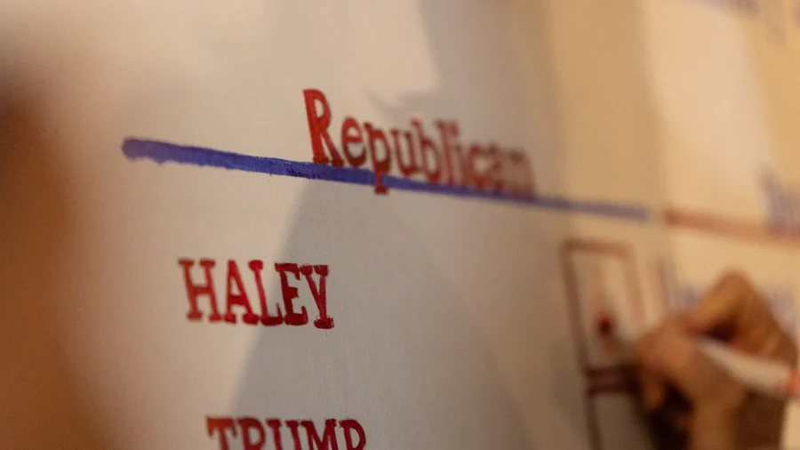 New Hampshire’s 6 Midnight Primary Voters Pick Haley