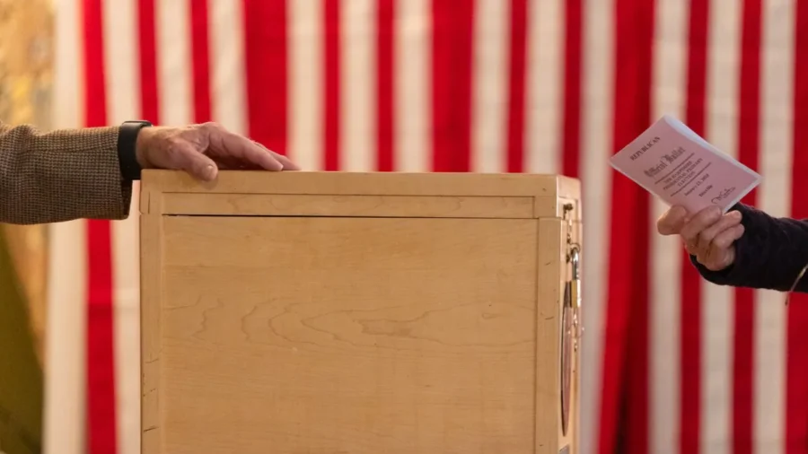 New Hampshire Voters Head to Polls for First Primary of 2024