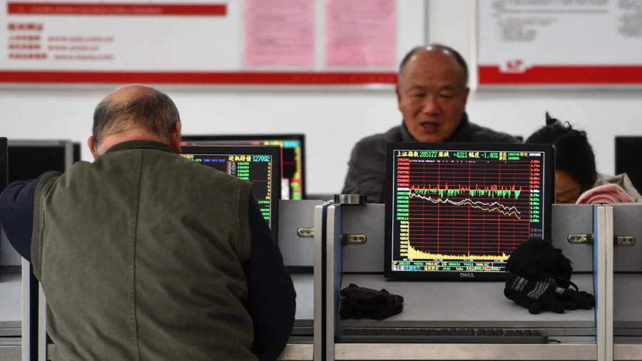 Investor Confidence in China Market Plunges