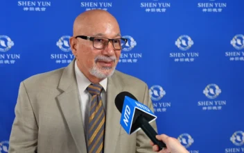 ‘It Touches the Deepest Fiber of Human Sensitivity’: Professor Is Touched by Shen Yun Performance
