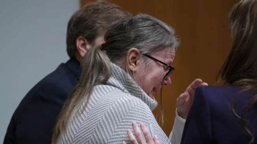 Prosecutor Tells Jury That Mother of Michigan School Shooter Is at Fault for 4 Student Deaths