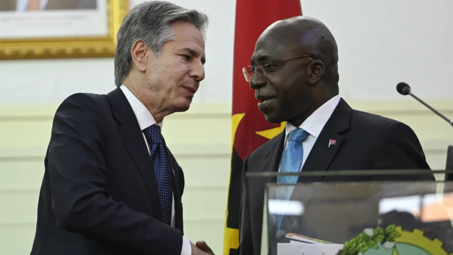 Blinken’s Africa Trip Focuses on Address Security Issues