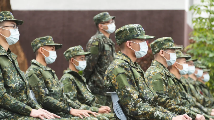 Taiwan Begins Extended Year-Long Conscription