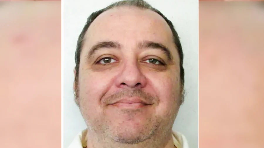 Alabama Executes Man With Nitrogen Gas, First Time the New Method Has Been Used