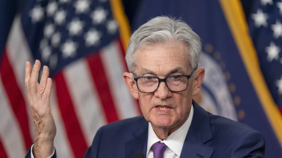 Stocks Slump as Fed’s Powell Dismisses Swift Rate Cuts