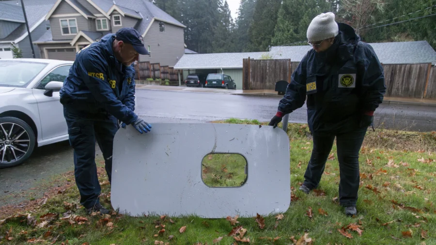 NTSB Says Bolts on Boeing Jetliner Were Missing Before Panel Blew Out in Midflight Last Month