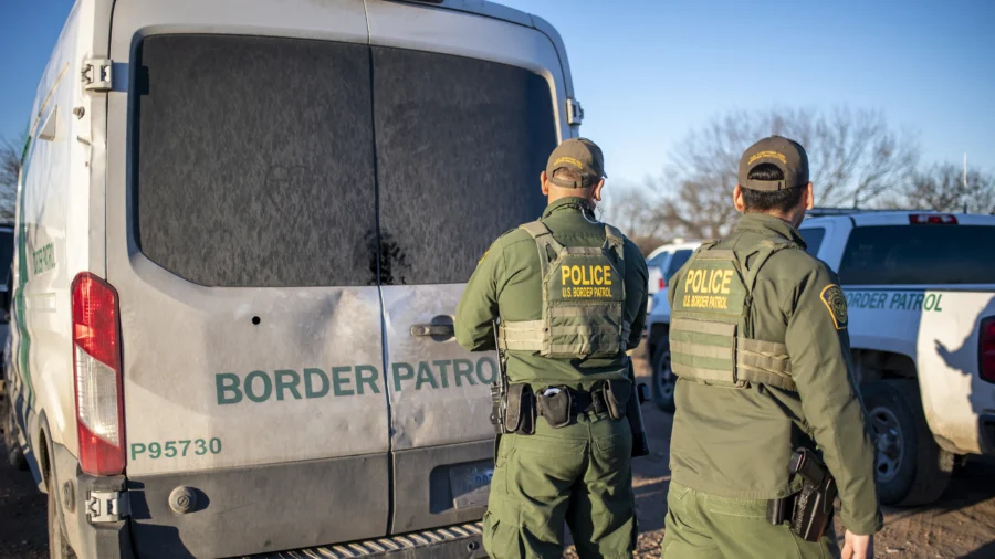 Senate's Proposed Border Deal Not 'Getting Rid of the Magnet and the Incentives to Come to This Country': Former ICE Agent