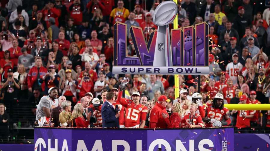 Amazon Wins Exclusive Streaming Rights for NFL Playoff Game